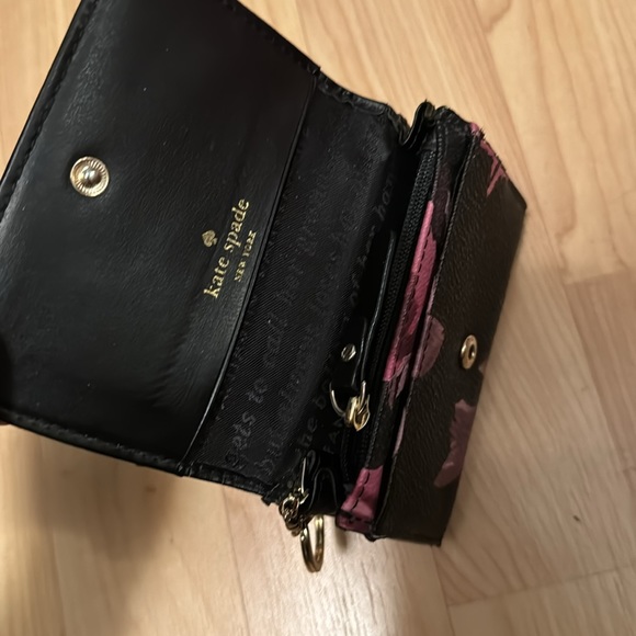 Kate Spade wallet - Picture 3 of 4